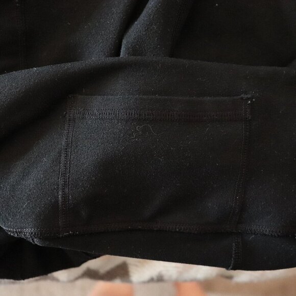 Fabletics Women's Sz XS Black Powerhold Mesh Pocket Stretch Activewear Leggings - Picture 6 of 15